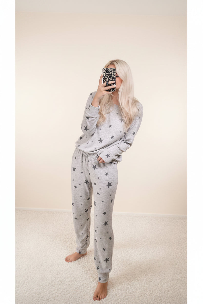 Autumn Elegance Women's Star-Print Lounge Set